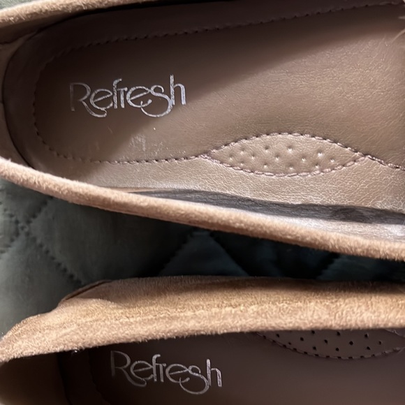 Refresh Birdie Slippers - Picture 2 of 6